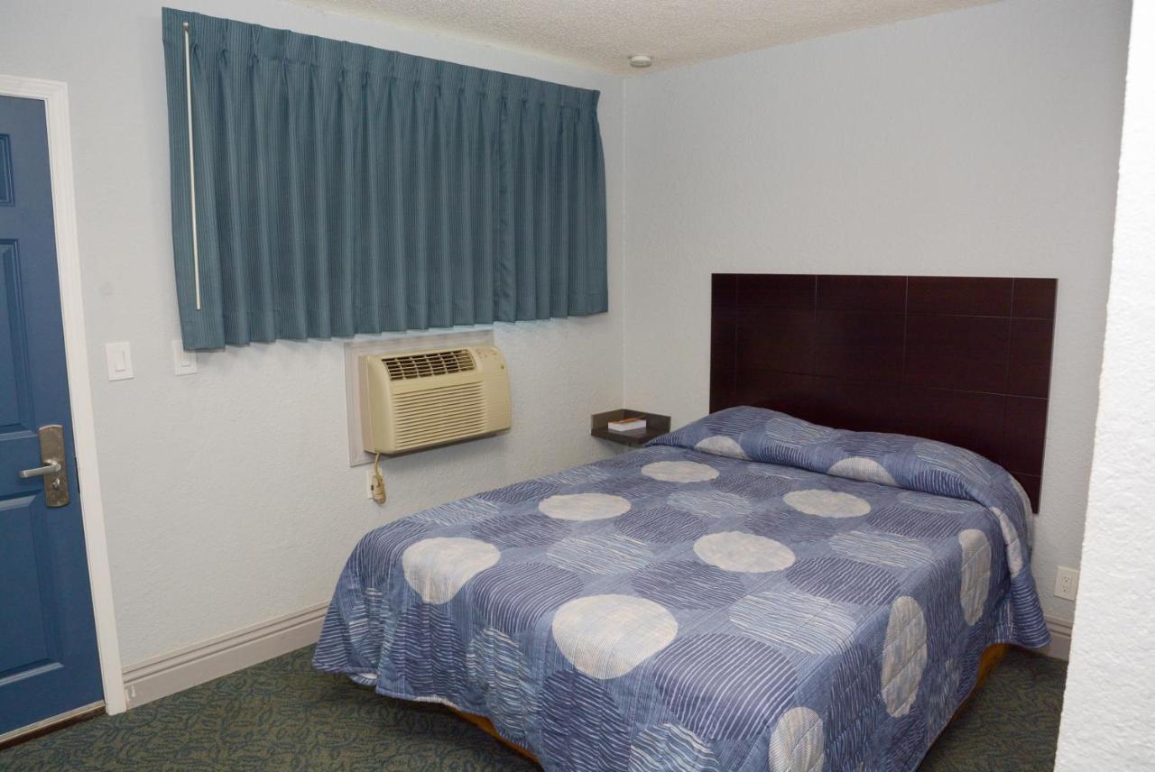 Comet Motel Lynwood Extérieur photo